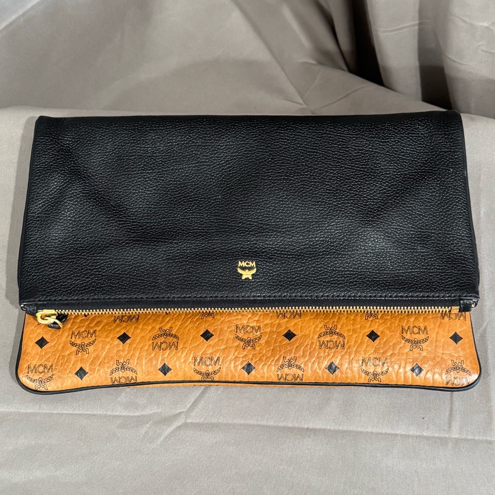 MCM Corina Visetos Foldover Crossbody MYZTSCNO2BKO01